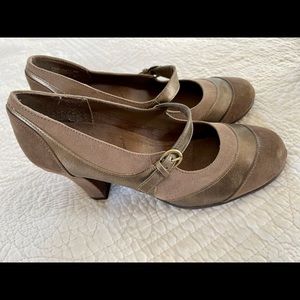 A2Aerosoles womens heels